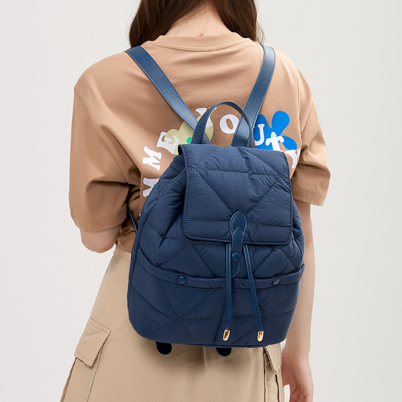 Women's bag ladies backpack niche design personality trend simple fashion schoolbag_voghion.com