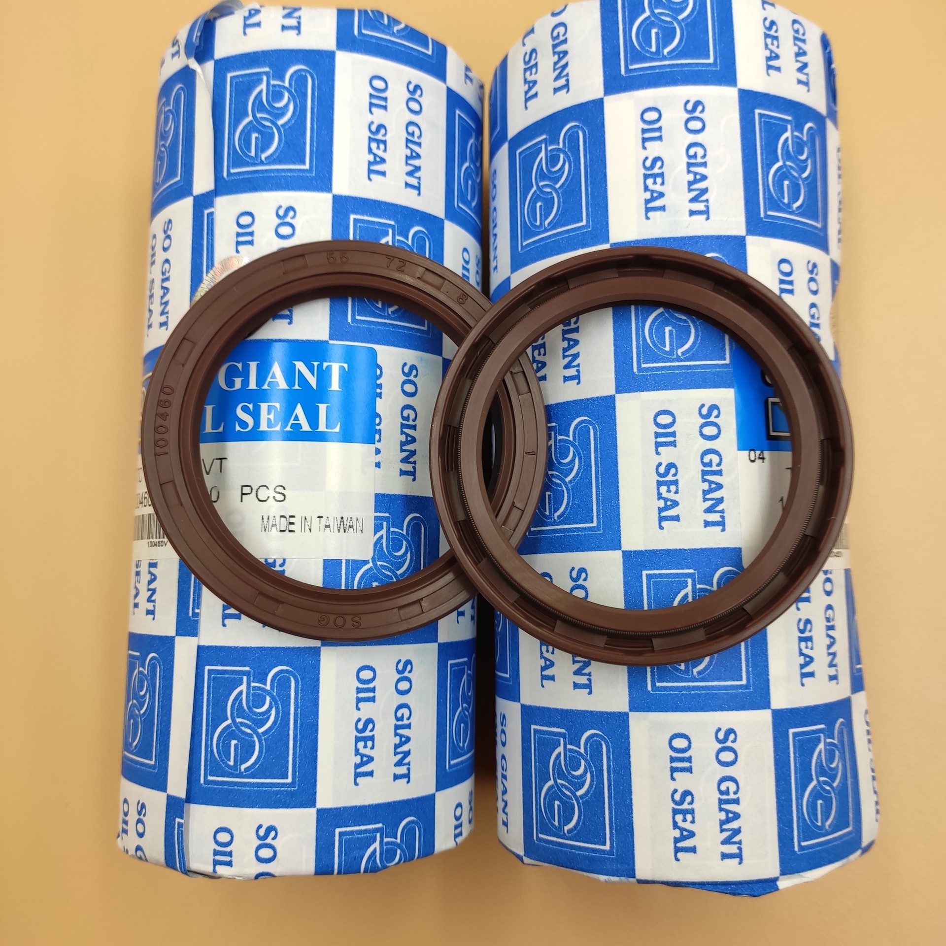 SOG棕色FKM氟胶油封TC82*115*13/83.5*110*12/83*100*9/83*110*13