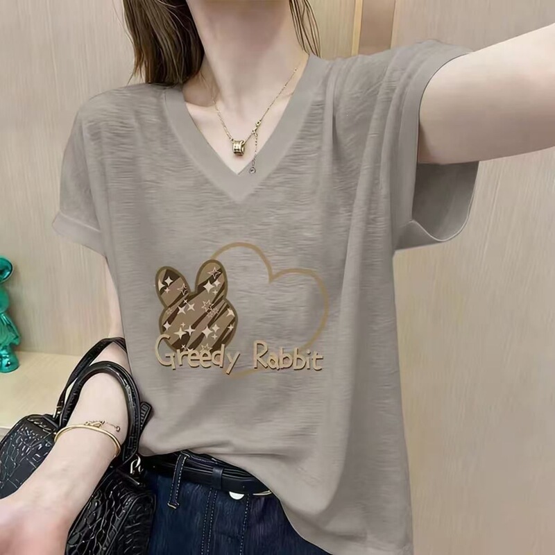 Bamboo Cotton Summer Plus-Size Slimming Printed T-Shirt for Slightly Plump Women, Loose V-Neck Short-Sleeve Breathable Top Trendy Bamboo Cotton Summer Plus-Size Slimming Printed T-Shirt for Slightly Plump Women, Loose V-Neck Short-Sleeve Breathable Top Trendy