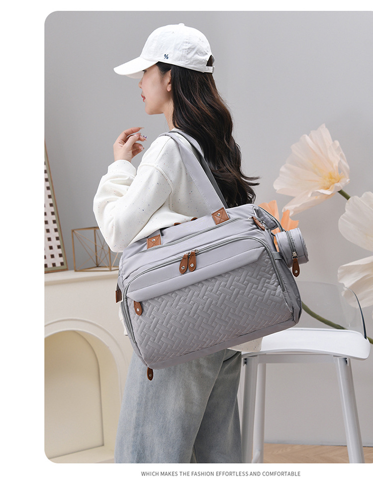 Large-capacity mommy bag, backpack for moms taking kids out, women's casual and versatile backpack, mother and baby bag, fashionable mom bag undefined