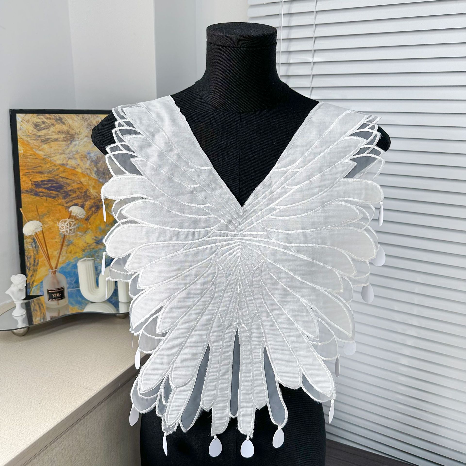 Ventas calientes de comercio electrónico ergena bordado ángel ala delantera vestido de escenario decoración calcomanías simples