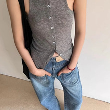 欧美辣妹开襟纽扣背心女夏季新款简约气质修身无袖外穿显瘦上衣
