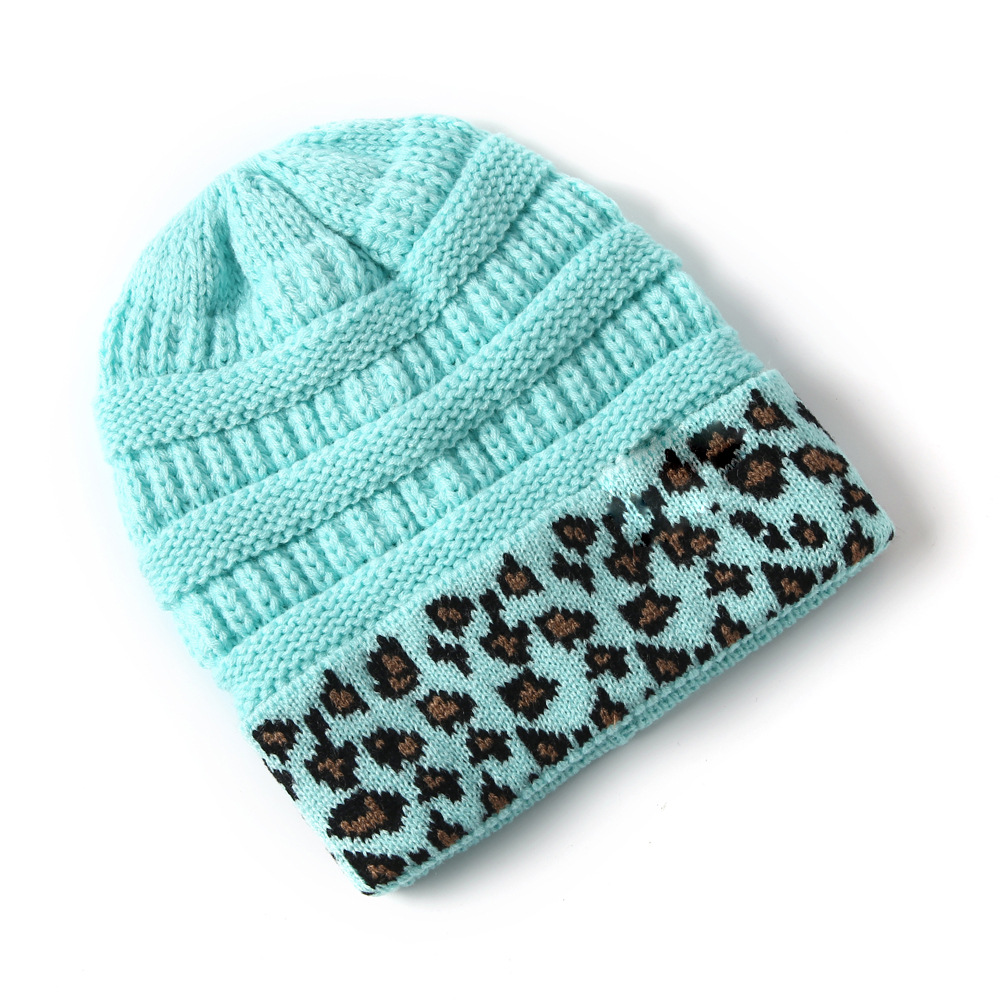 Unisex Basic Retro Leopard Printing Eaveless Wool Cap display picture 2