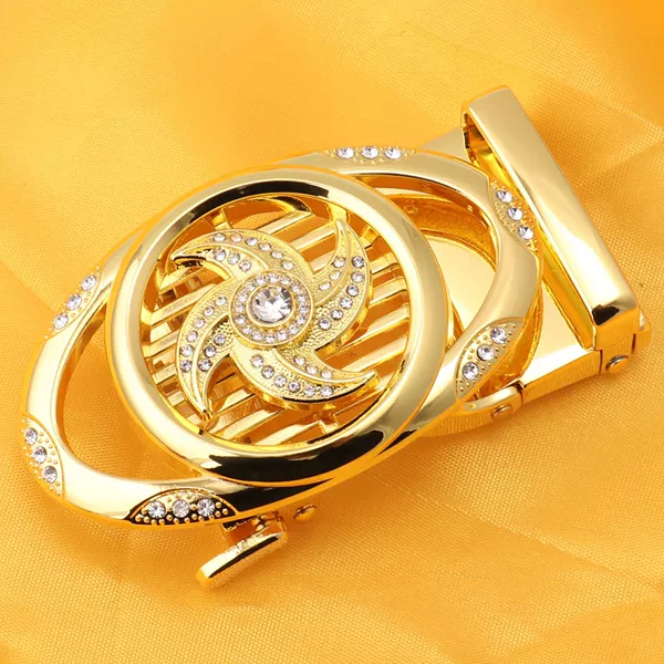 The fan comes and goes golden