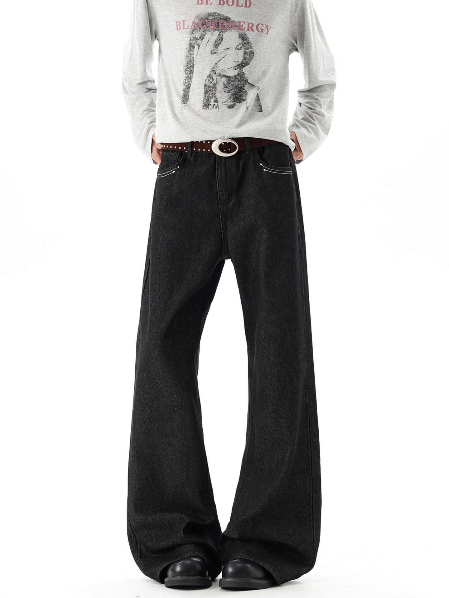 American-style denim, raw black, slightly flared jeans for men, clean and well-fitting, straight-leg, slimming, long pants, trendy streetwear