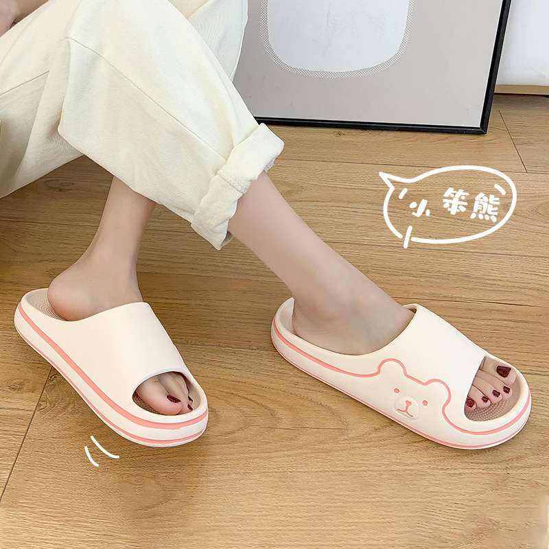 Sandalias para mujer, ropa exterior de verano, moda de celebridades de Internet ins2025, nuevas zapatillas de playa para interior y hogar para playa para mujer