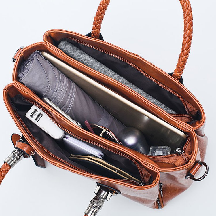 European and American retro women's bag trend, new cross-border hand-held shoulder crossbody bag made of oil wax leather for export, one piece, global consignment undefined