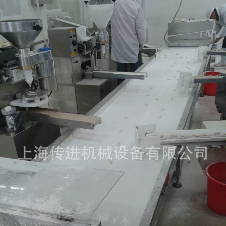 供应白色食品PU输送机 挡板传送带输送带 流水线爬坡传输机