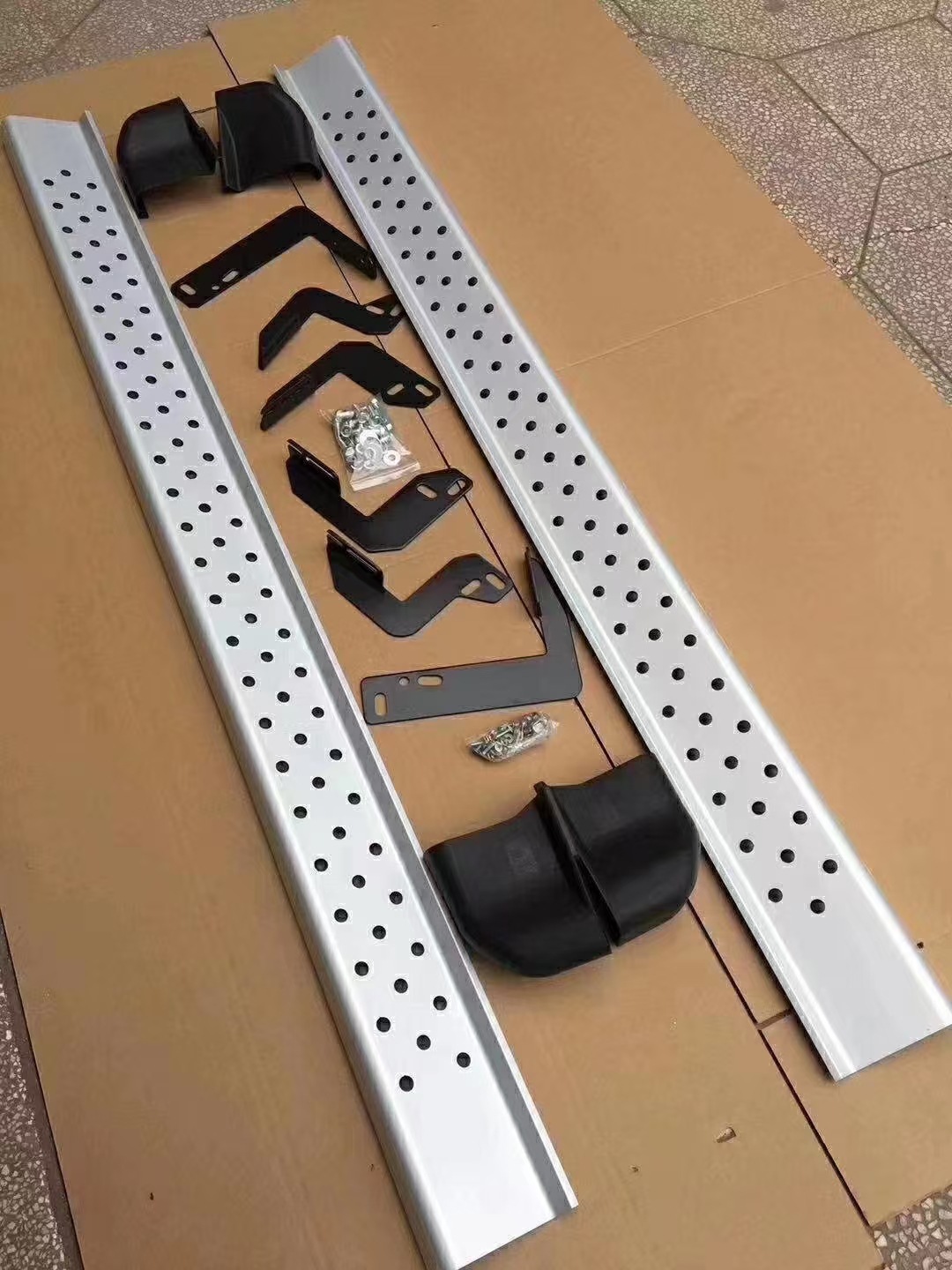 Applicable to Great Wall Gun Riding Edition Foot Pedal Commercial Edition Side Pedal Off-road Edition Diamond Gun Fengjun 5 6 7 Pickup Truck