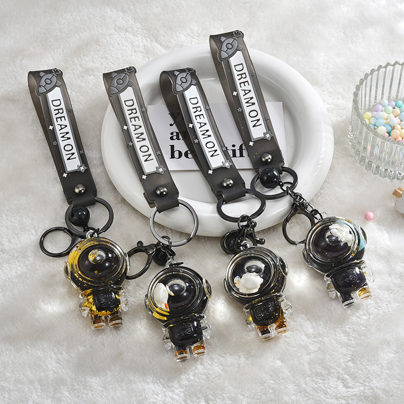 46g Weight Bag Pendant, Keychain Classification 1 Piece Cartoon Style Astronaut Arylic Unisex Bag Pendant Keychain