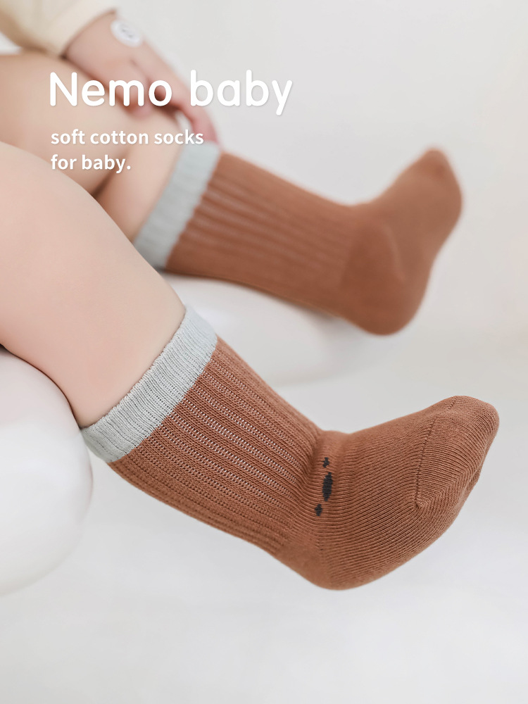 Calcetines para bebés recién nacidos en otoño nuevos productos lindos calcetines para bebés de dibujos animados sin hueso, calcetines de algodón para niños