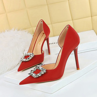 626-K2 Banquet High Heels Slim Heels Ultra High Heels Shallow Mouth Pointed Side Hollow Metal Rhinestone Buckle European and American Style Single Shoes