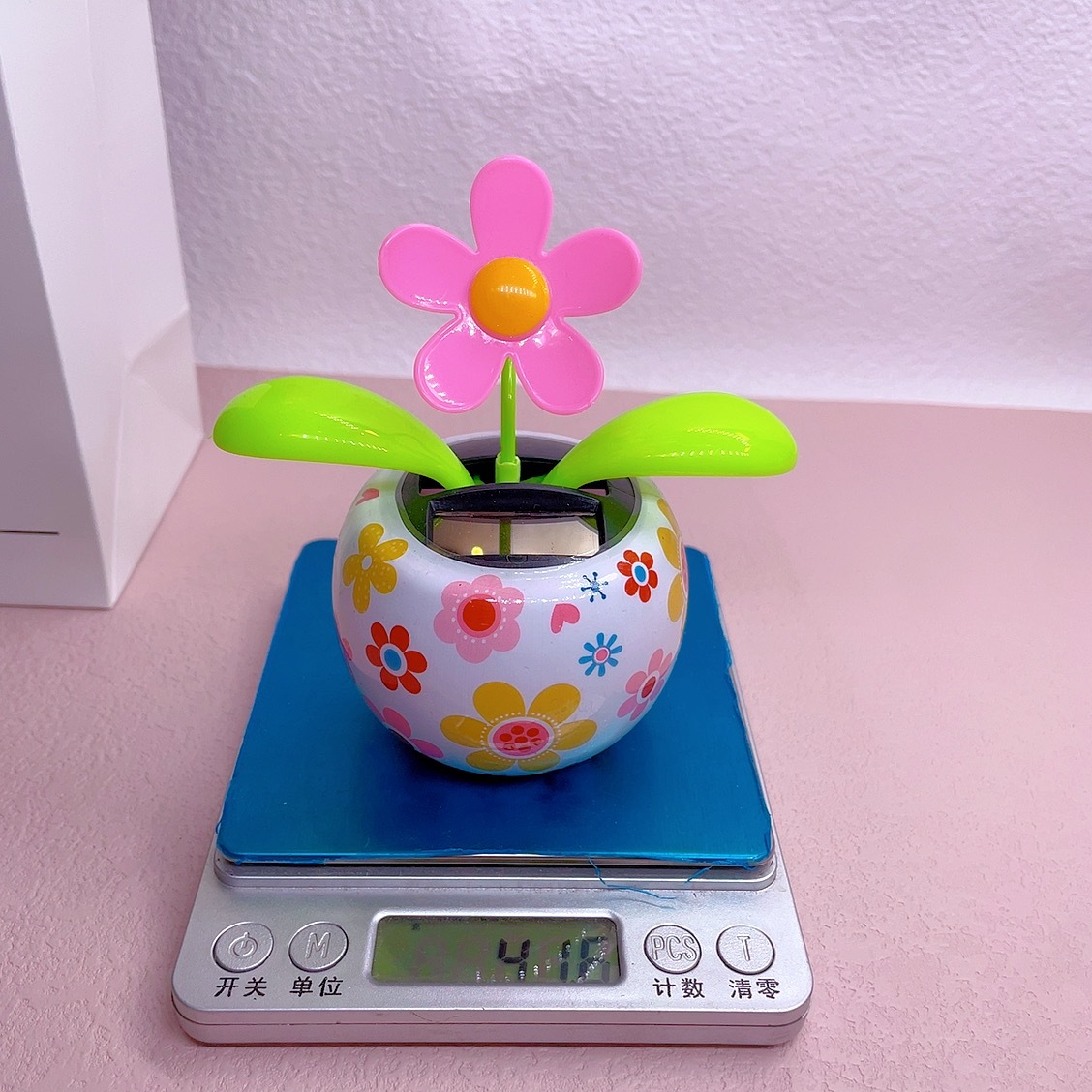 New solar apple flower car ornaments cross-border for solar automatic swing flower car decorations