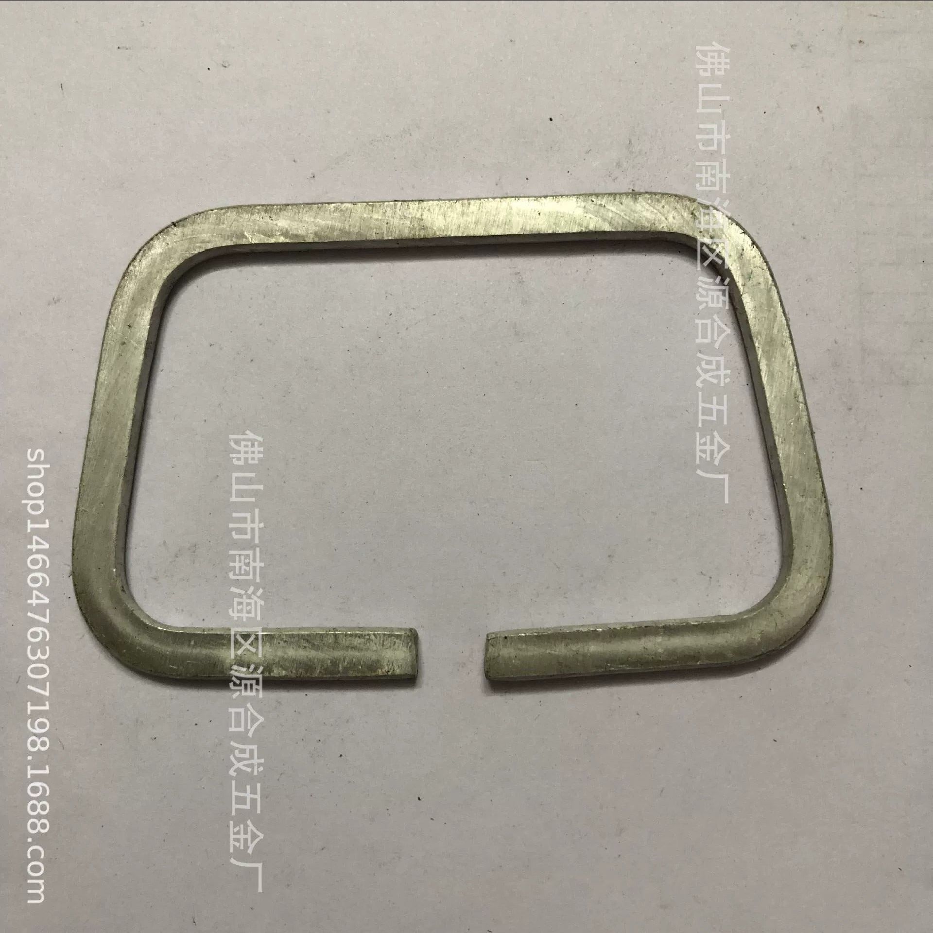 箱包皮具铝合金手挽提手扣五金包包扣手袋包料手柄扁线梯形把手