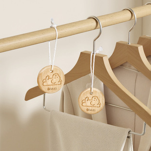 Wardrobe Insect-Proof and Mildew-Proof Camphor Wood Strips Cartoon Dog Camphor Wood Blocks Can Hang Clothes Moisture-Proof and Moth-Proof Camphor Wood Balls