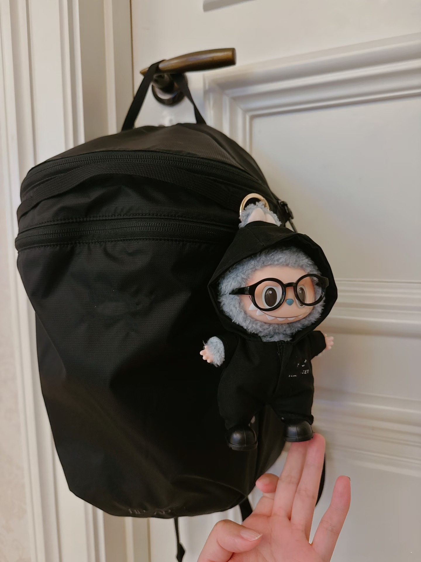 Marca de marea esqueleto de pollo 15L mochila de bordado impermeable, mochila deportiva ligera, bolsa de viaje al aire libre unisex