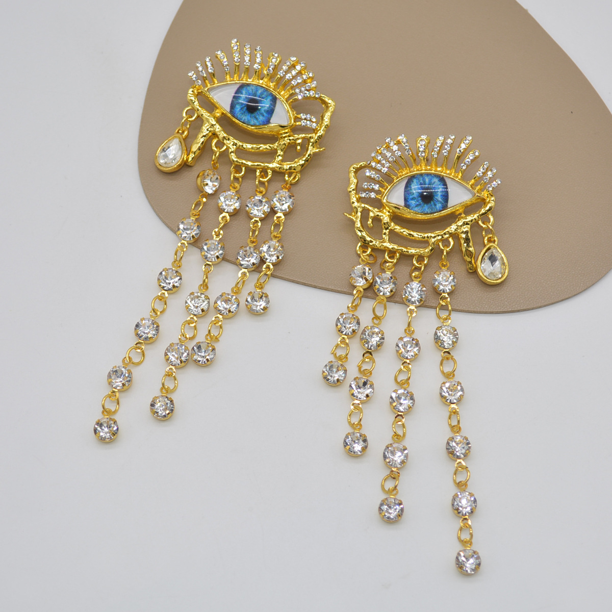 Wholesale Jewelry Elegant Devil's Eye Tassel Alloy Artificial Rhinestones Pearl Plating Inlay Drop Earrings display picture 2