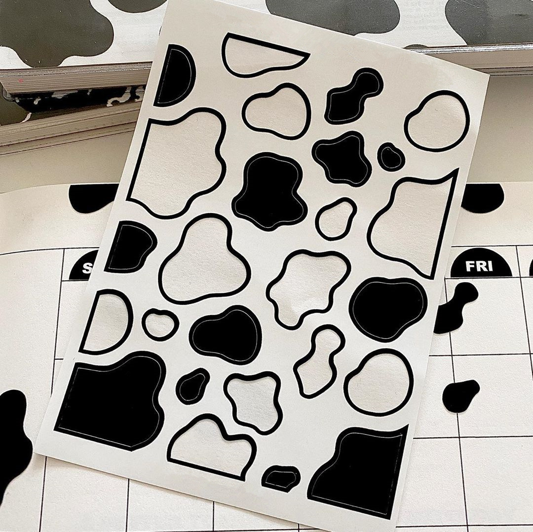 Schwarz Weiß Kühe Muster Gestreiften Notebook Dekorative Material Aufkleber 1 Stück display picture 2