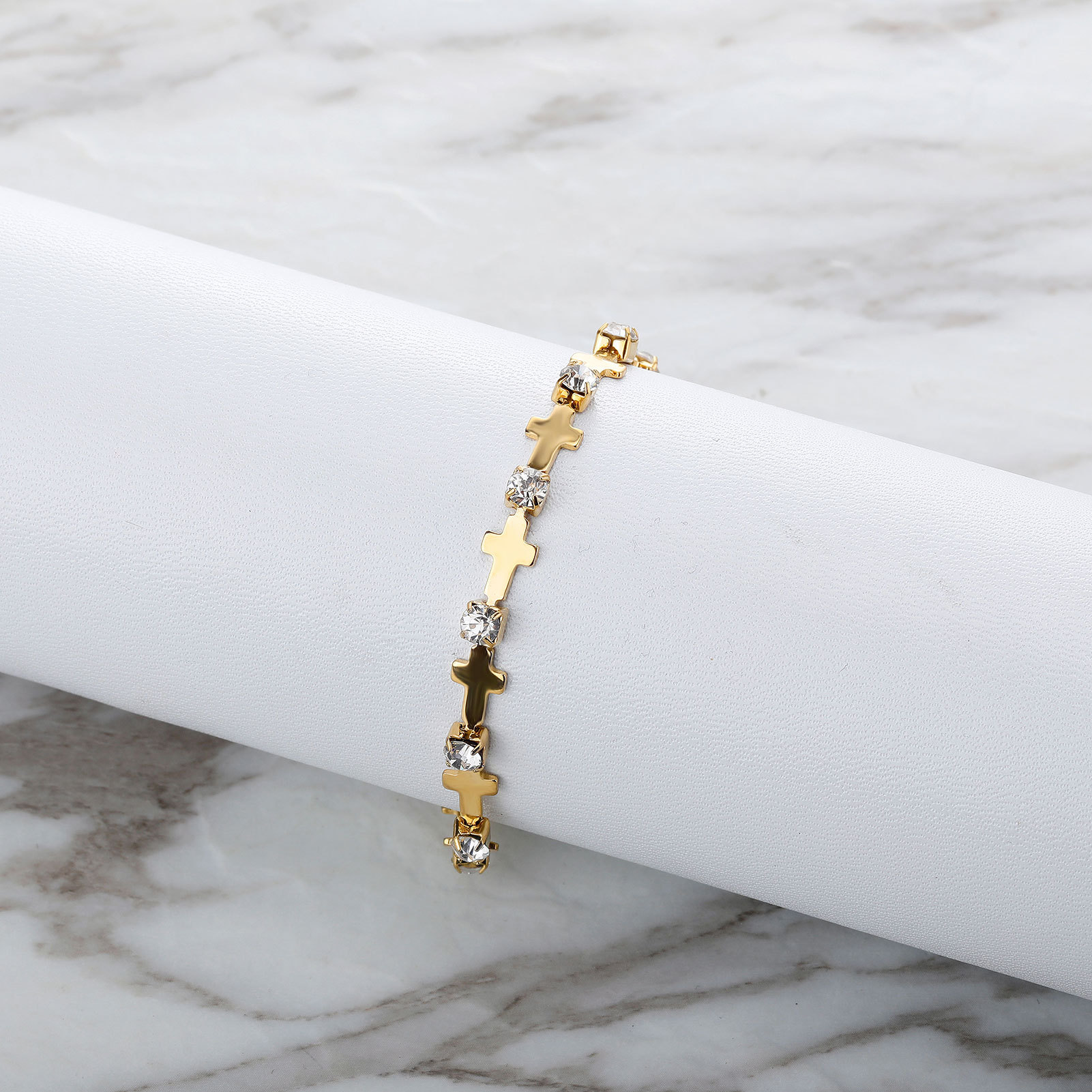 creative design bracelet with zircon stainless steel