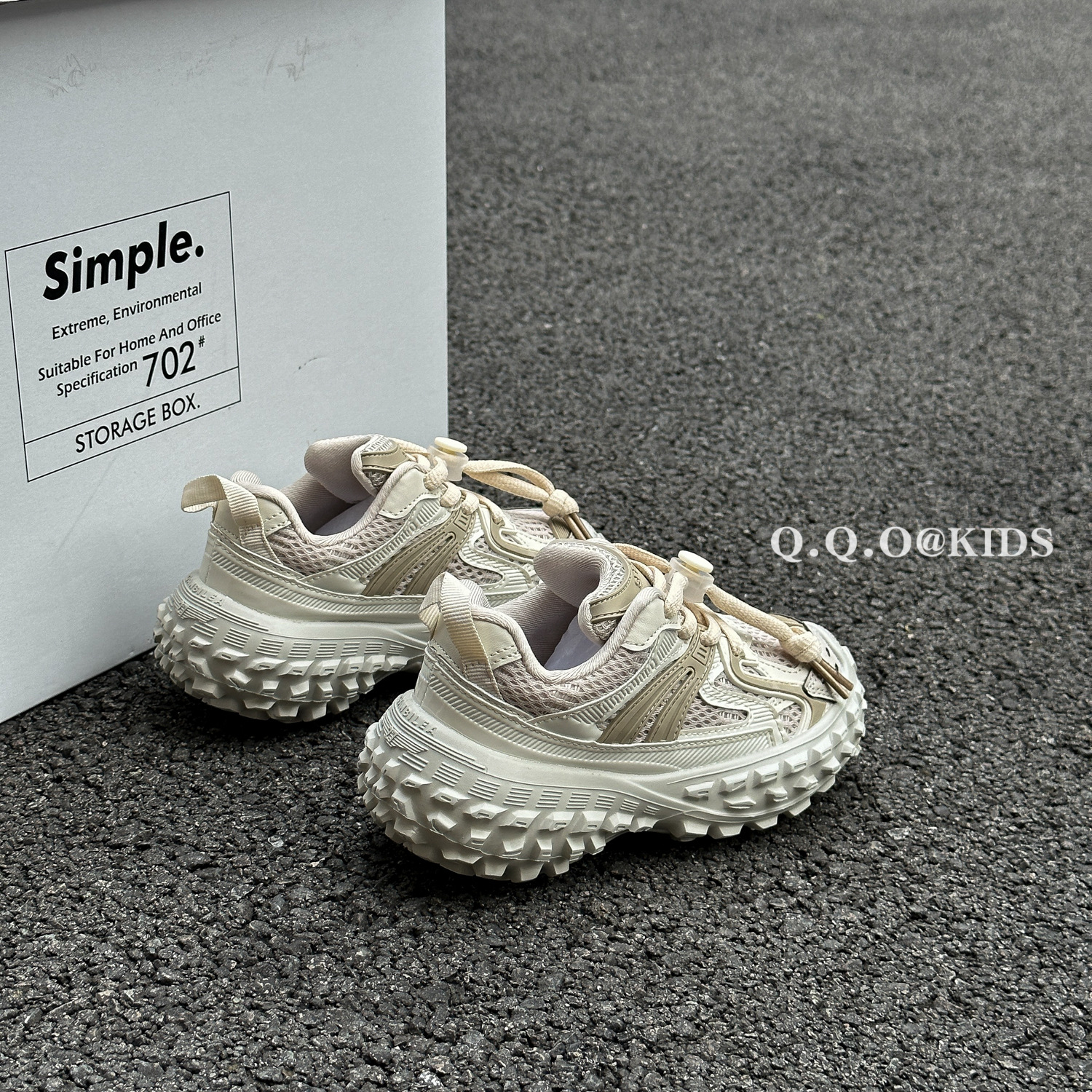 QQO Kinderschoenen 2023 Herfst Nieuwe Jongens Mode Tucker Tire Schoenen Antislip Sportschoenen Meisjes Papa schoenen_voghion.com