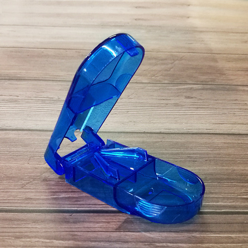 Portable pill organizer, pill splitter, pill divider, medication dispenser, senior pill splitter, pill cutter, pill divider