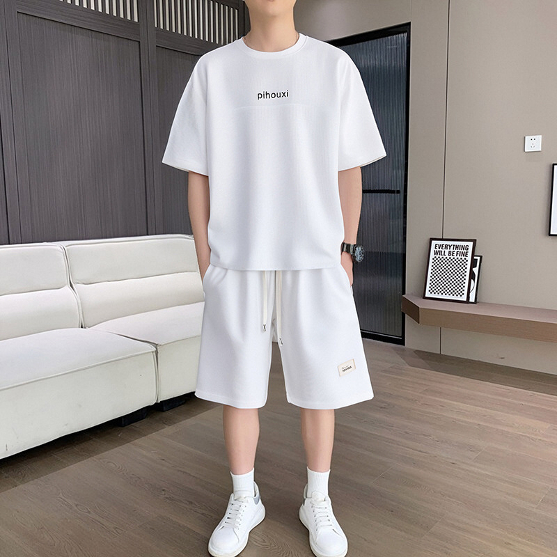 Summer New Men's Sports Suit Short-Sleeved Shorts Set for Teenagers Handsome Matchinging Men's T-Shirt Tops Trendy Summer New Men's Sports Suit Short-Sleeved Shorts Set for Teenagers Handsome Matchinging Men's T-Shirt Tops Trendy