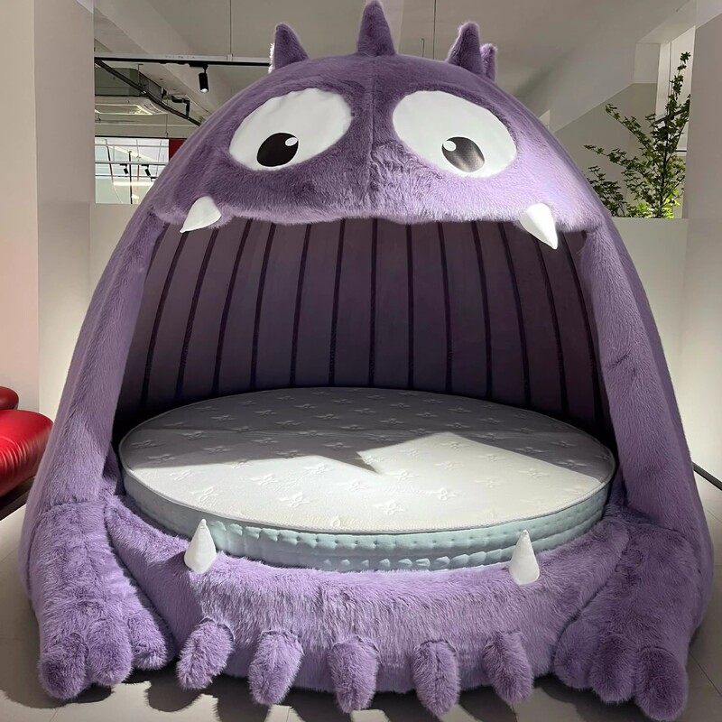 Trendy Creative Large Two-Dimensional Animal Monster Bed Genuine Leather Fabric Plush Bedroom Light Luxury Minimalist Cream Style Bed Trendy Creative Large Two-Dimensional Animal Monster Bed Genuine Leather Fabric Plush Bedroom Light Luxury Minimalist Cream Style Bed