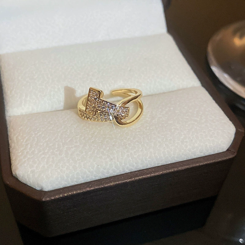 П fashionable ring with zircon?
