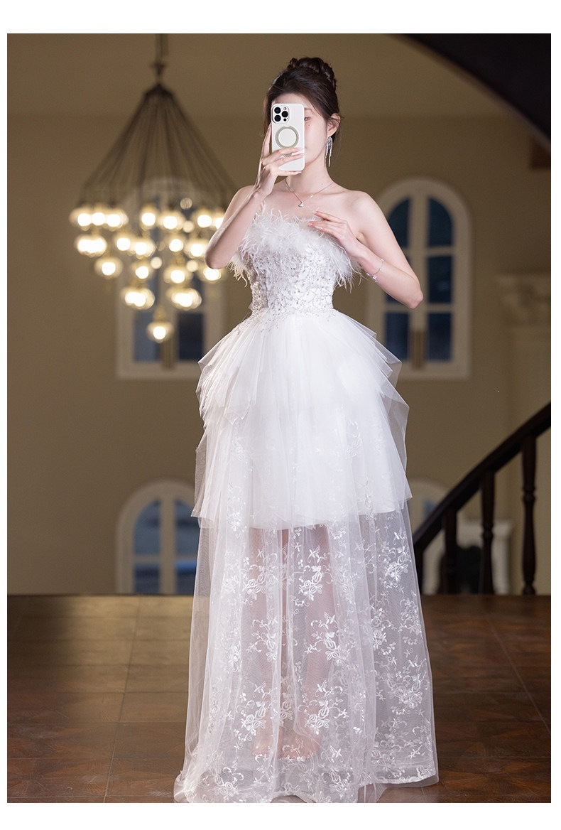 Đầm maxi nữ thắt eo cổ yếm phong cách Pháp, tay lỡ xếp tầng, phối lông vũ trang trí — Trắng chi tiết 7