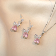 ��Ů���n�L������ɫ�ʯ����ɭϵС�����|�W�tͬ�����b�i���