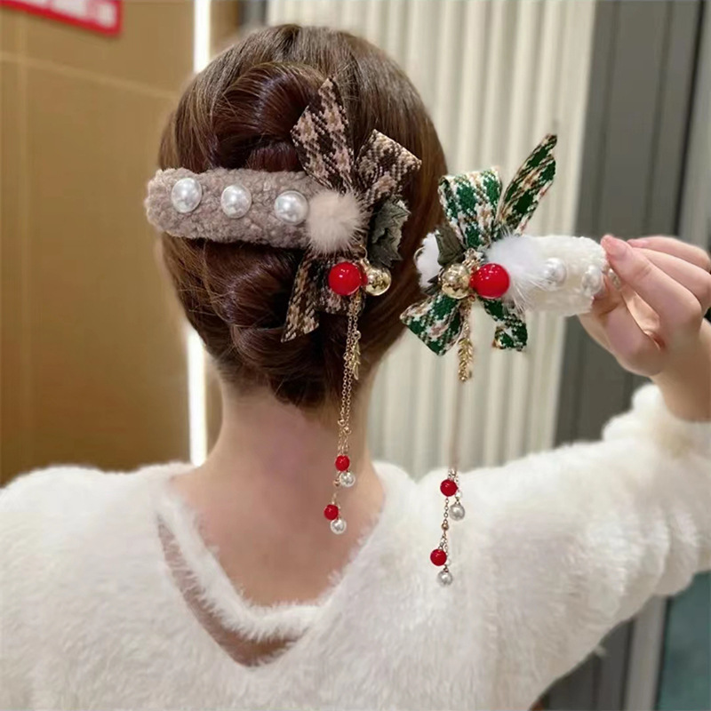 50g Weight Hair Clip, Hair Claws Hair Accessories Type 1 Piece Quantity Daily, Party, Festival Occasion Plush Material Christmas Festival Bow Knot Pattern Women's Gender Sweet Style Christmas Sweet Women's Bow Knot Plush Hair Clip Hair Claws 7