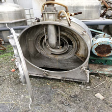 二手卧式螺旋筛网过滤机 工业双级活塞推料结晶 不锈钢钛材离心机