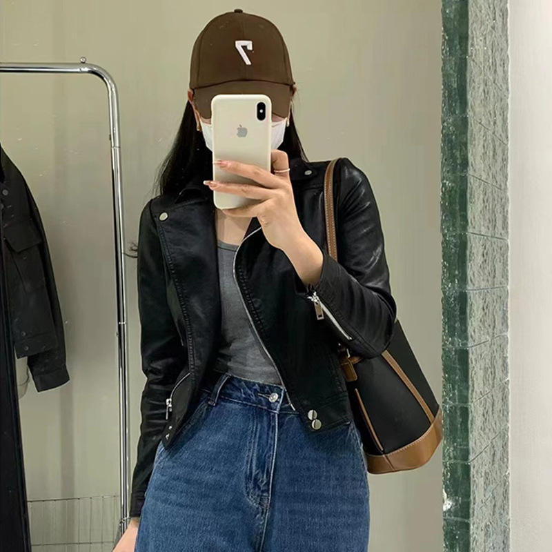 2025 spring design sense niche zipper black PU leather long sleeve jacket motorcycle short small coat top women