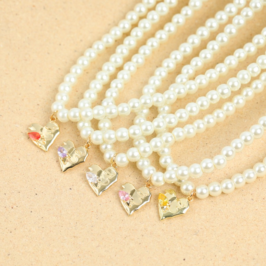 Cute Golden Heart Shape Inlaid Zircon Copper Pearl Necklace display picture 2