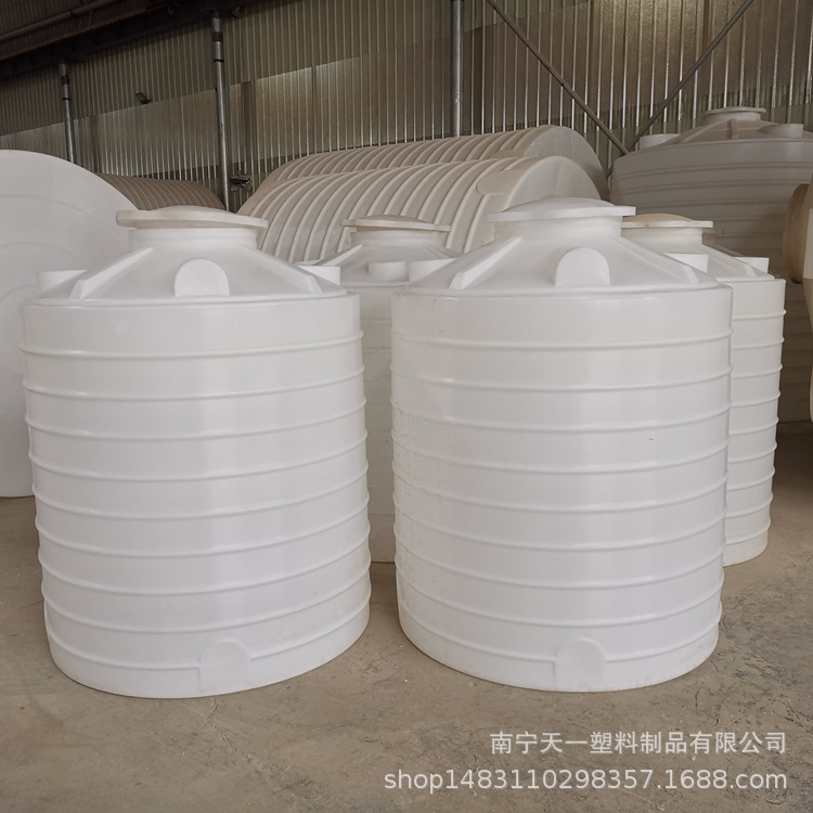 广西2吨平底塑料水箱,5吨工地储水罐,40方PE储罐,50方聚乙烯储罐