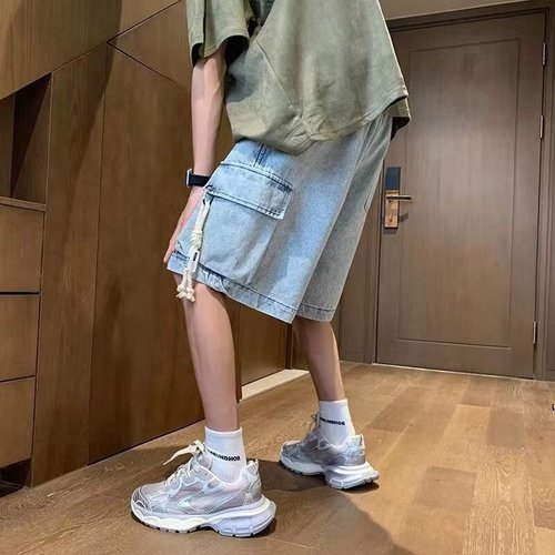 Oversize workwear denim shorts for men, summer trend brand, cool and stylish, large pockets, 5-pocket pants, American retro, loose fit