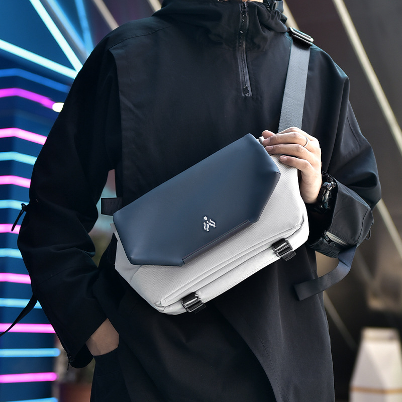 Functional crossbody bag for men, shoulder bag, chest bag, sports trendy brand, multifunctional workwear, cross bag, casual men's bag