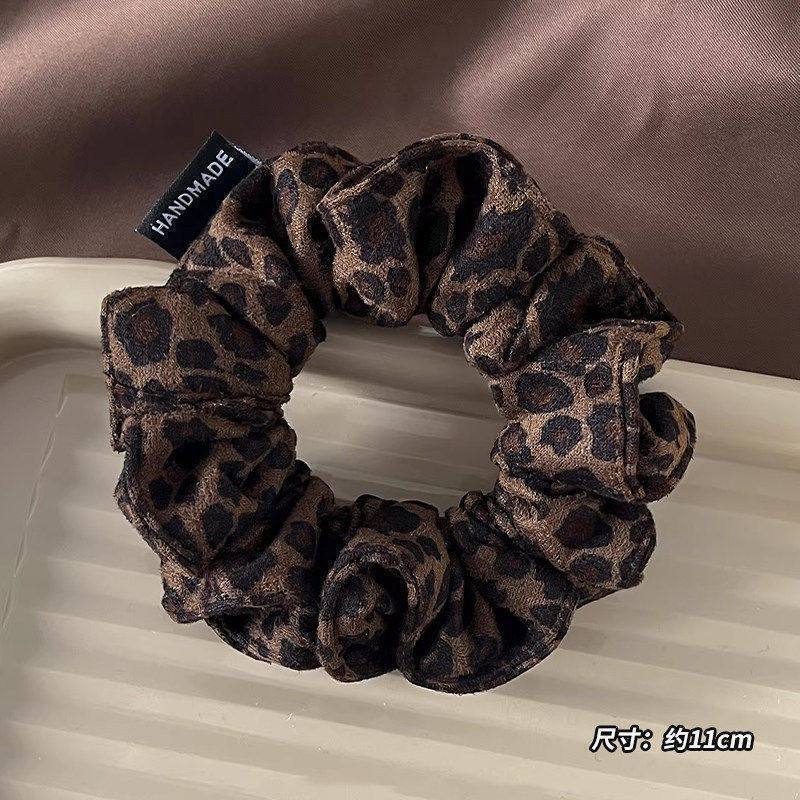Cuerdas de cabello de viento pastoral pequeñas y altos valores faciales, anillo de cabello de intestino grande, sensación de una niña de banda de goma flácida, cuerdas de malla de banda de bola de cabeza