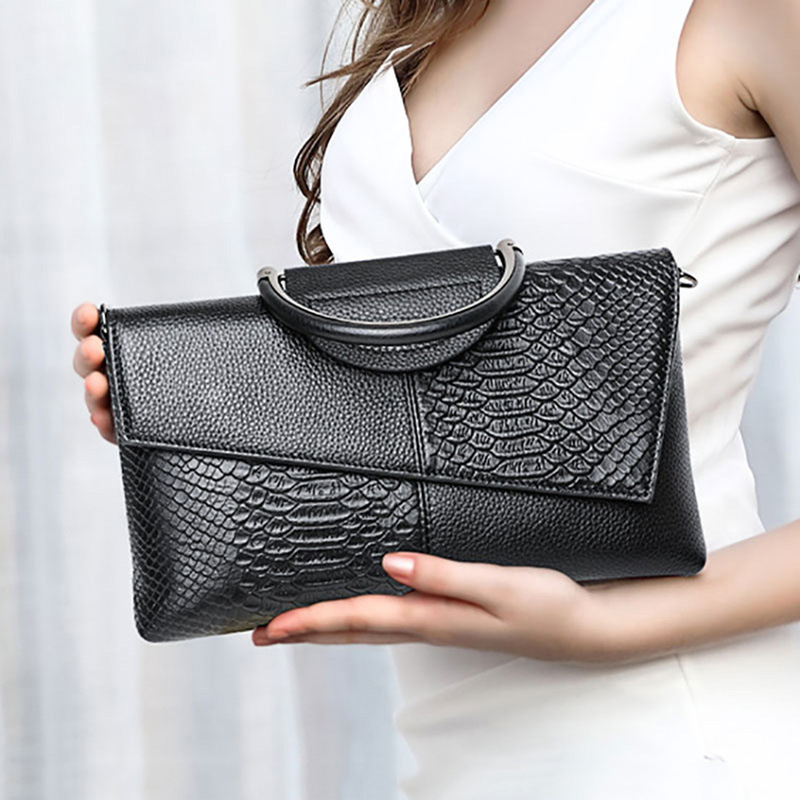 High-End Clutch Bag for Women 2026 New Large-Capacity Banquet Handbag Crocodile Pattern Women's Fashionable and Elegant Crossbody Bag