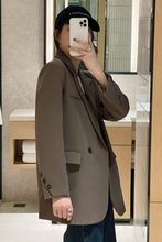 白枕鹤咖色西装外套女春秋季新款韩版休闲气质小个子百搭网红绿色