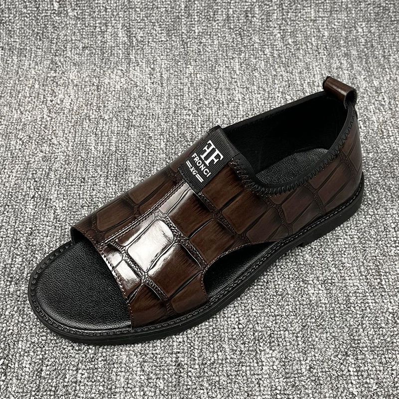 Мужские сандалии 2025 новая мужская пляжная обувь нескользящая наружная повседневная трансграничная большая 47 48 кожаных сандалий мужской
