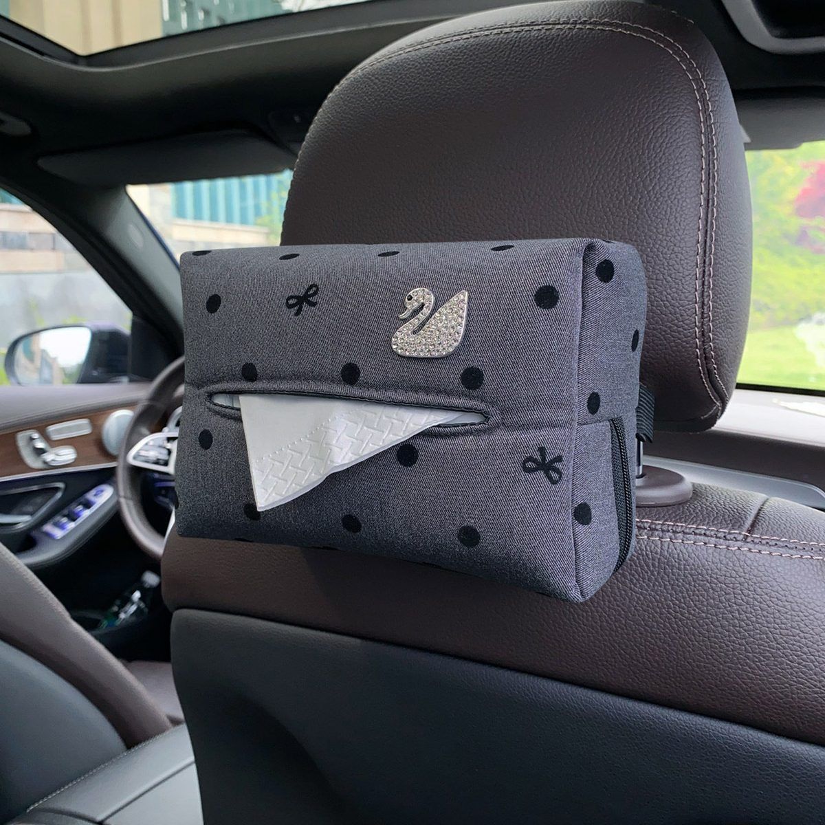 Car Tissue Box with a High-End Feel for Women, In-Car Tissue Holder, Car Tissue Storage Box, Armrest Box for Car Use