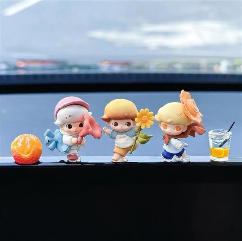 Bubble Mart Dimoo Car Dashboard Ornaments, Cute and Healing Decorations for Car Interiors