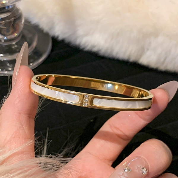Golden bracelet stainless steel