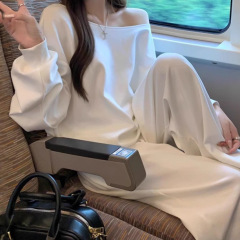 极简风穿搭套装宽松白色斜肩长袖卫衣女秋季垂感休闲阔腿裤两件套