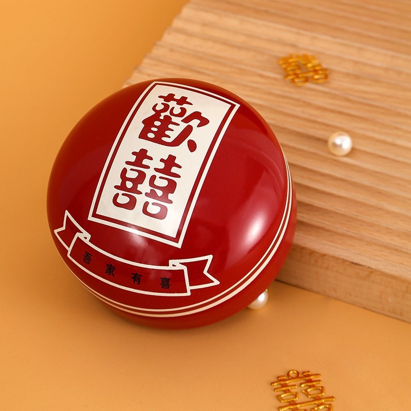 結婚式のお祝いの砂糖の箱の新型のフラットな円形のブリキの箱の高級感のキャンデーは贈り物の箱に帰って折り畳みの空の箱を免除します。|undefined