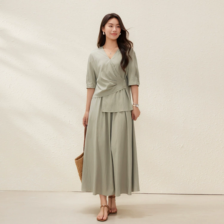 [Дизайнерские топы, утягивающие юбки и удобные костюмы из двух предметов] Тонкая и красивая женская одежда больших размеров для полных мм, новый летний стиль