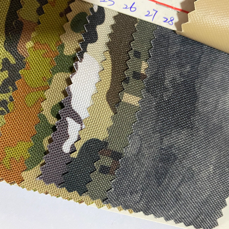厂家直供 数码迷彩印花900d牛津布pvc布料箱包面料户外用料