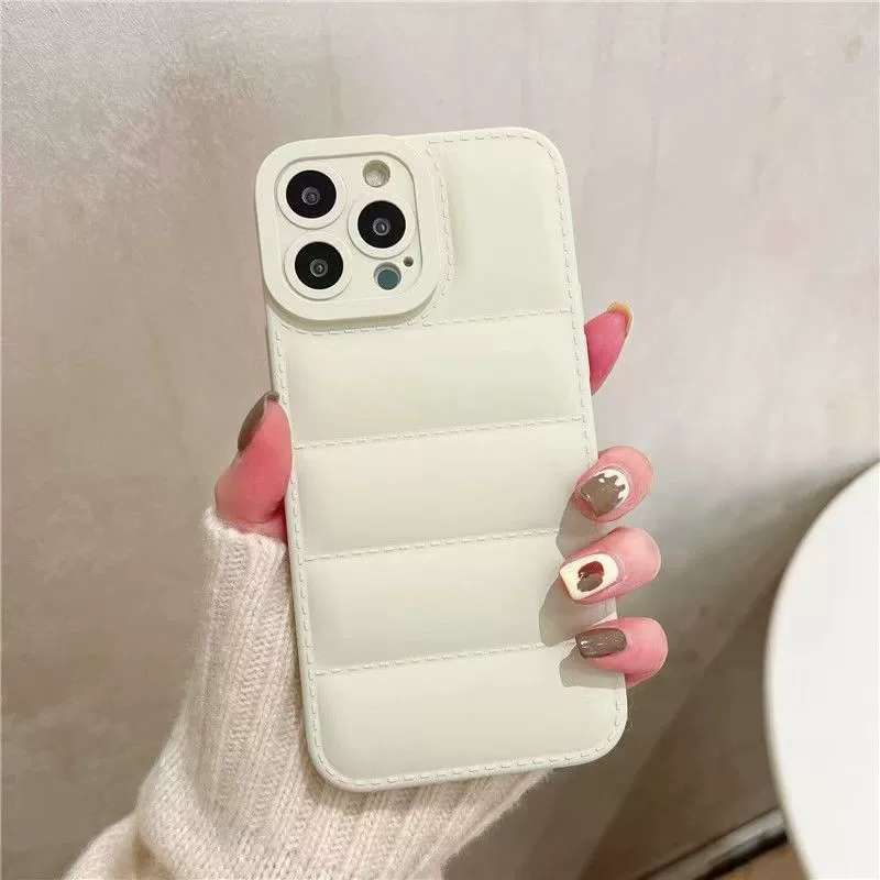 Защитный чехол-подставка для iPhone 16/15 серии в стиле куртки с набивкой - мультицветный ProCamera