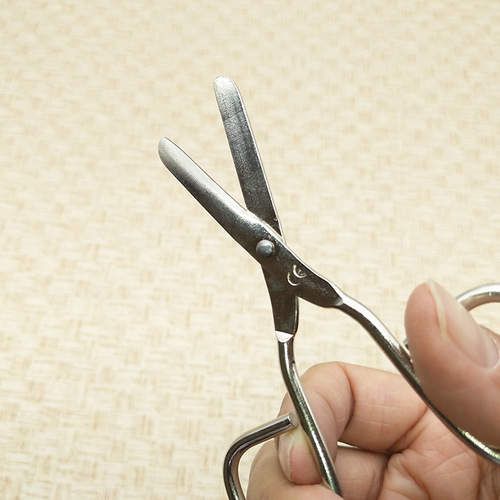 Supply disposable round and straight head bandage scissors, carbon steel wire scissors, first aid kits, bandage cutters